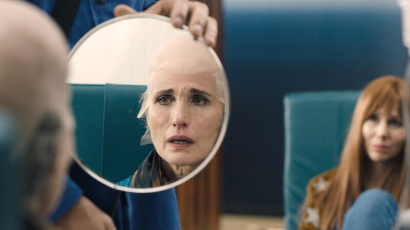 Julia (Andie MacDowell) – Bild: Pie Films Limited and MHE Productions Limited