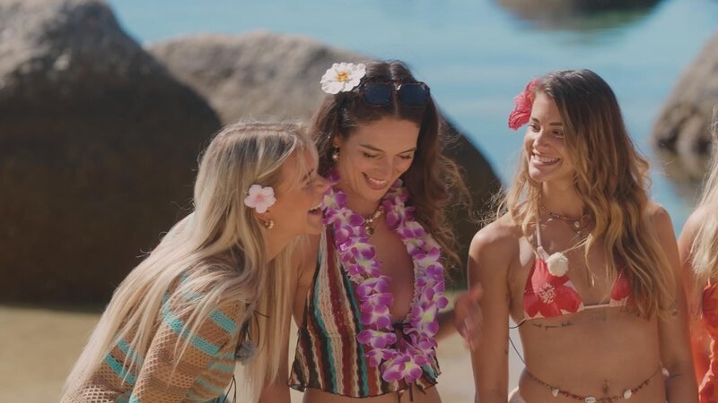 Linda erfährt dass sie länger bleiben darf – Bild: RTL /​ Folge 15_005