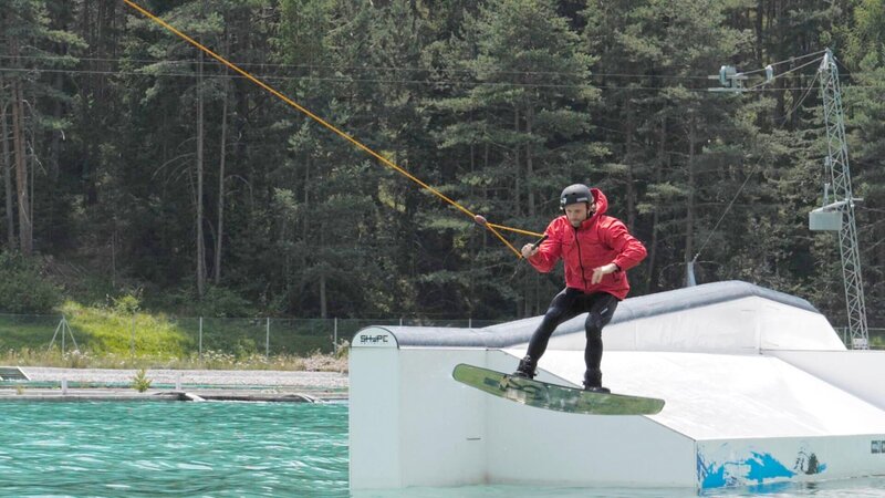 Wer sich traut kann hier auch springen – Bild: Dominik Somweber