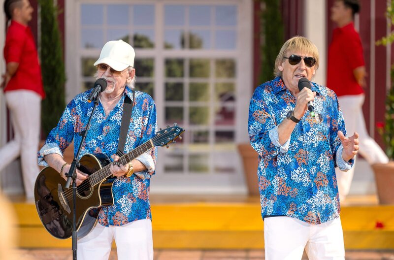 Freundschaft wird für die Amigos großgeschrieben und zwar in schönster Harmonie – erlebbar bei der Unterhaltungsshow „Immer wieder sonntags“, live übertragen aus dem dem Europapark Rust. – Bild: SWR/​Patrick Seeger