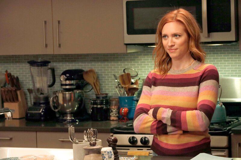 Julia Bechley (Brittany Snow) – Bild: RTL /​ 2019 Universal Television LLC and Fox Media, LLC.