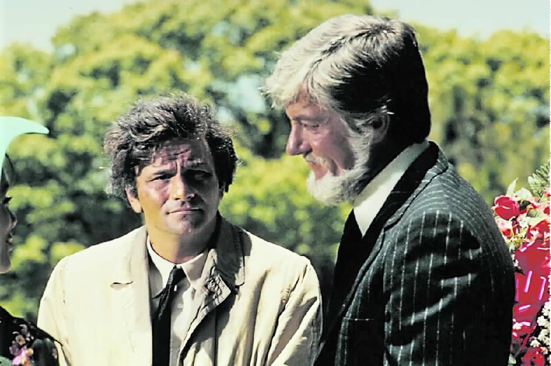 L-R: Columbo (Peter Falk), Paul Galesko (Dick Van Dyke) – Bild: ORF