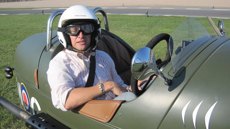 Richard Hammond fährt heute einen Morgan 3 Wheeler. – Bild: RTL /​ BBC Worldwide