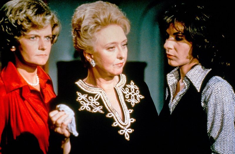 (v.l.n.r.) Ruth Lytton (Joyce Van Patten); Phyllis Lytton Brandt (Celeste Holm); Janie Brandt (Jeannie Berlin) – Bild: ORF/​Universal