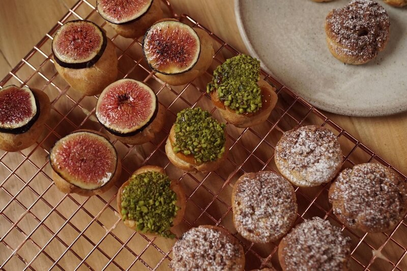 Essen zubereitet von Michel Roux – Bild: RTL /​ 2022 Warner Bros. Discovery Inc.