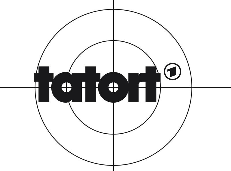 SWR Fernsehen SWR WUNSCH-TATORT, "Abstimmen auf SWR3.de", In diesem August zeigt das SWR Fernsehen jeden Mittwoch um 22 Uhr die besten Tatorte aus dem Südwesten. Aber welche das final sein werden, entscheidet nicht die Redaktion! Die Zuschauerinnen und Zuschauer sowie die Hörerinnen und Hörer von SWR3 stimmen für ihren Favoriten ab. Bis kurz vor der Ausstrahlung stehen immer zwei der besten Filme von Deutschlands beliebtester Krimi-Reihe zur Wahl. Logo der Sendung und geschützte Bild-/ Wortmarke © SWR/WDR, honorarfrei - Verwendung gemäß der AGB im engen inhaltlichen, redaktionellen Zusammenhang mit genannter SWR-Sendung bei Nennung "Bild: SWR/WDR" (S1). SWR-Presse/Bildkommunikation, Baden-Baden, Tel: 07221/929-26868, foto@swr.de – Bild: SWR/​WDR