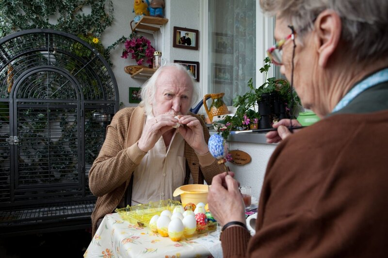 Echte Wiener II - Die Deppat'n und die Gspritzt'n – Bild: port.hu