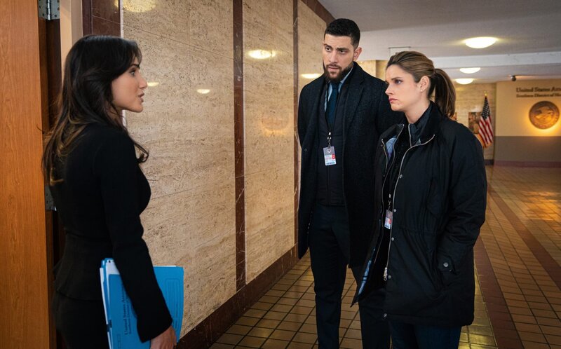 (v.l.n.r.) Mona Nazari (Yasmine Aker); Special Agent Omar Adom ‚OA‘ Zidan (Zeeko Zaki); Special Agent Maggie Bell (Missy Peregrym) – Bild: CBS Broadcasting, Inc.