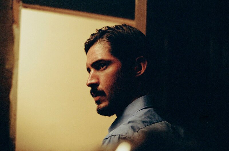 Denis (Éric Bruneau) – Bild: WDR/​Canal/​Studiocanal GmbH