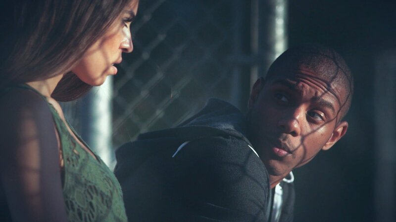 Jason Griffith and Debbie Flores Narveaz in a very intense relationship. And by late December, of 2009, Debbie professed essentially her love for him, and he said that he loves her, and there’s a long discussion they have about being in a monogamous relationship, and that’s what they’re both looking for. – Bild: TLC