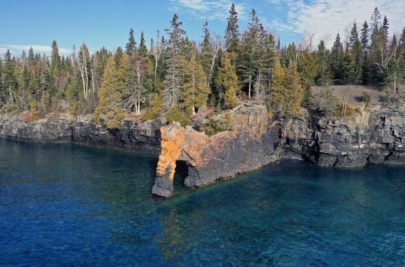 Huronsee im Frühling: Ab März steigen die Temperaturen von unter 0 auf über 20 Grad Celsius. – Bild: Damien Gilbert