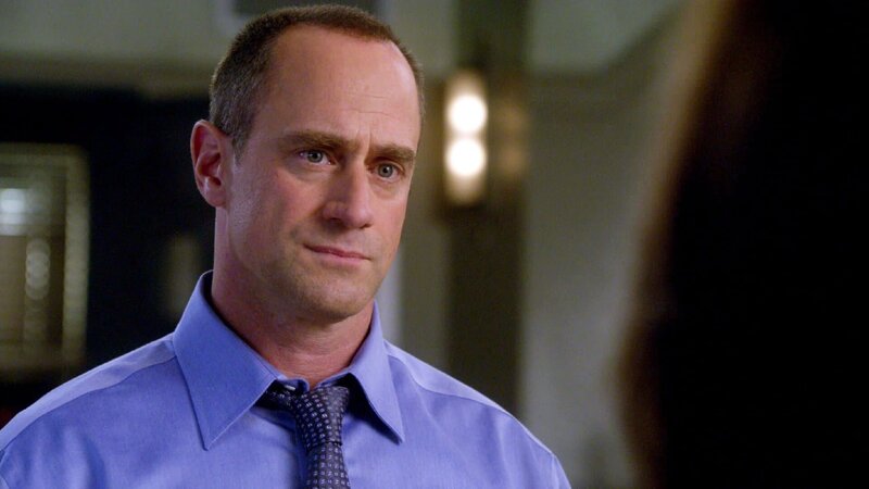 Elliot Stabler (Christopher Meloni) hat jede Menge Arbeit: Auf einer Privatparty wurde eine junge Frau vergewaltigt und getötet. Bei den anwesenden Personen war das Opfer nicht sehr beliebt, so dass viele Party-Gäste ein Motiv hätten … – Bild: VOX