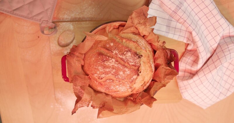 Knuspriges Topfbrot – Bild: rbb/​Matthias Bazyli