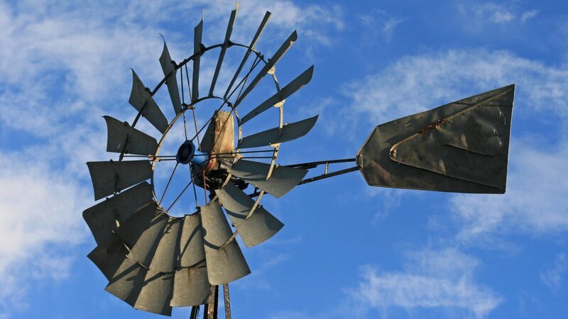 Windmill in Lusk Wyoming in western USA – Bild: Thinkstock