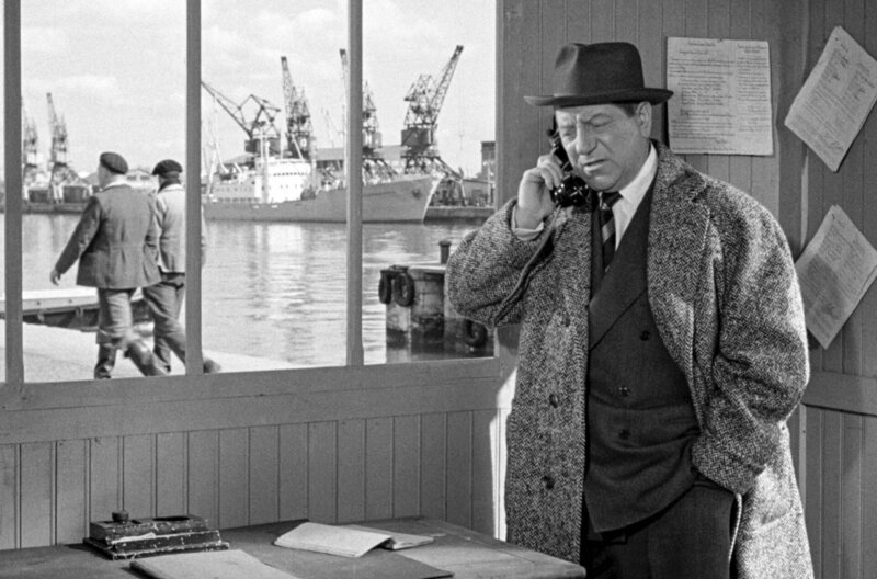 Vulkan im Blut – Bild: Les Films Fernand Rivers