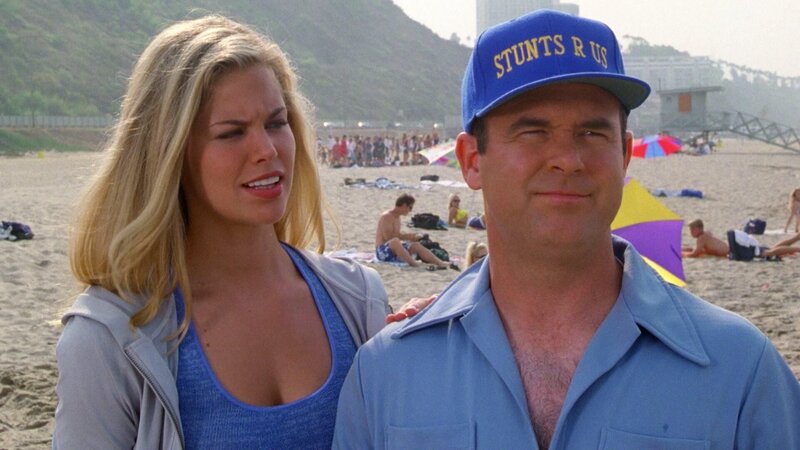Jessie Owens (Brooke Burns, l.); Ed Symes (Jeff Altman, r.) – Bild: The Baywatch Production Company