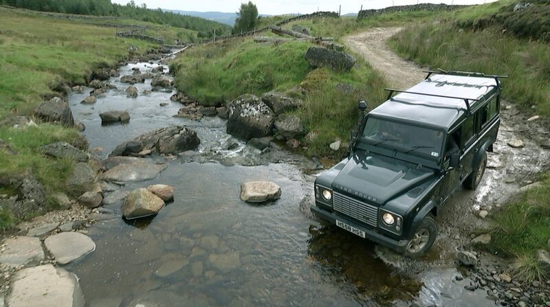 Landrover-Safari in den Highlands. – Bild: BR/​HR