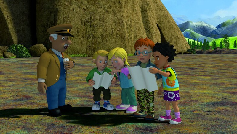 Die Pfadfinder aus Pontypandy sollen ihr Abzeichen im Kartenlesen erwerben. Trevor erklärt ihnen die Aufgabe. – Bild: KiKA/​Prism Art & Design Limited