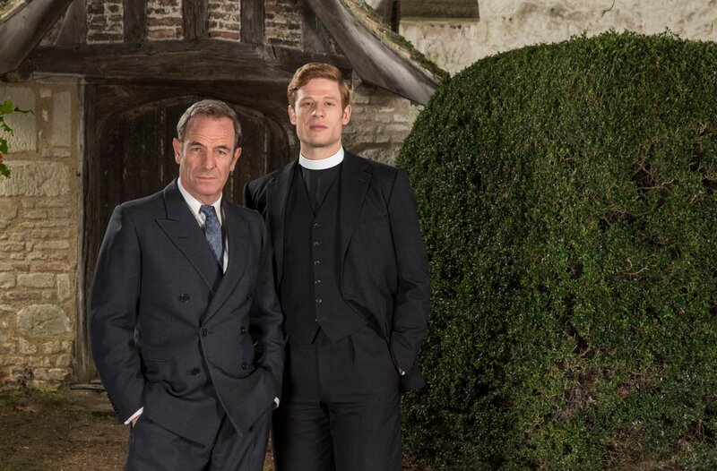 L-R: Geordie Keating (Robson Green) und Sidney Chambers (James Norton) – Bild: WDR/​ITV