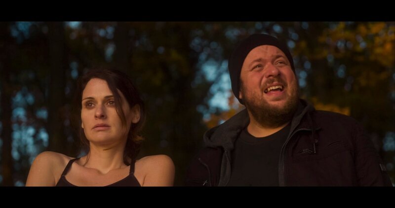 Kim (Julia Becker) und Hans (Till Butterbach). – Bild: BR, SR, tellfilm Deutschland, ARTE, SWR