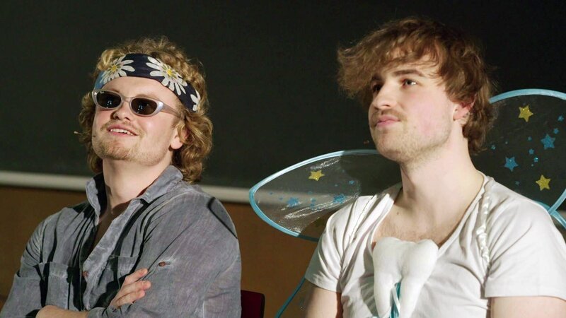  Benjamin und Paulus vom Comedy Duo „Dr.Bohl“. – Bild: ORF/​Superfilm