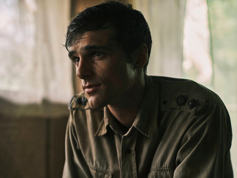 Dorrigo Evans (Jacob Elordi) – Bild: Ingvar Kenne /​ Sony
