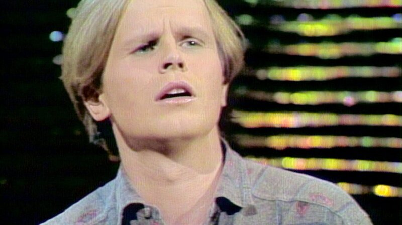 Mit den 100 schönsten Hits der 80er Jahre geht’s ins neue Jahr. Moderatorin Janna Falkenstein präsentiert große Songs von Alphaville, Gazebo, Karat, Juliane Werding, den Pet Shop Boys, Peter Schilling, Queen und vielen anderen. Als prominente Gäste sind Entertainerin Marijke Amado, Schauspieler Jan Sosniok und Musiklegende Heinz Rudolf Kunze mit dabei. – Herbert Grönemeyer. – Bild: rbb