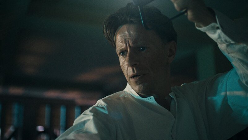 Arthur Grünberg (Alexander Scheer) – Bild: RTL