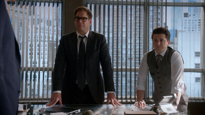 Dr. Jason Bull (Michael Weatherly, l.); Benny Colón (Freddy Rodríguez, r.) – Bild: CBS Broadcasting, Inc.