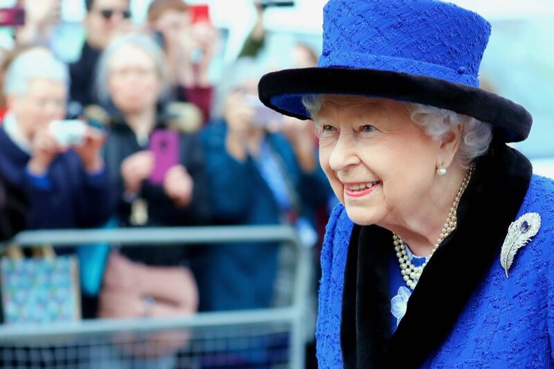 SRF DOK: Britisches Königshaus – Krönung einer Herrscherin Queen Elizsabeth II ist bei der Bevölkerung sehr beliebt – Bild: SRF
