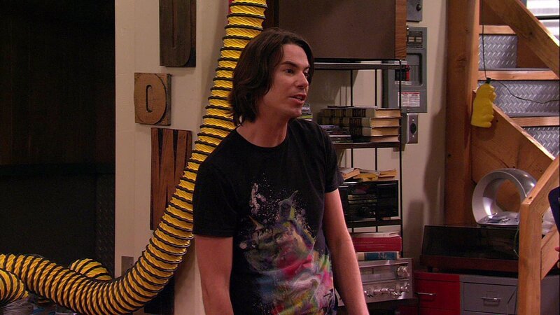 Spencer Shay (Jerry Trainor) – Bild: Paramount Spencer Shay (Jerry Trainor) – Bild: Paramount