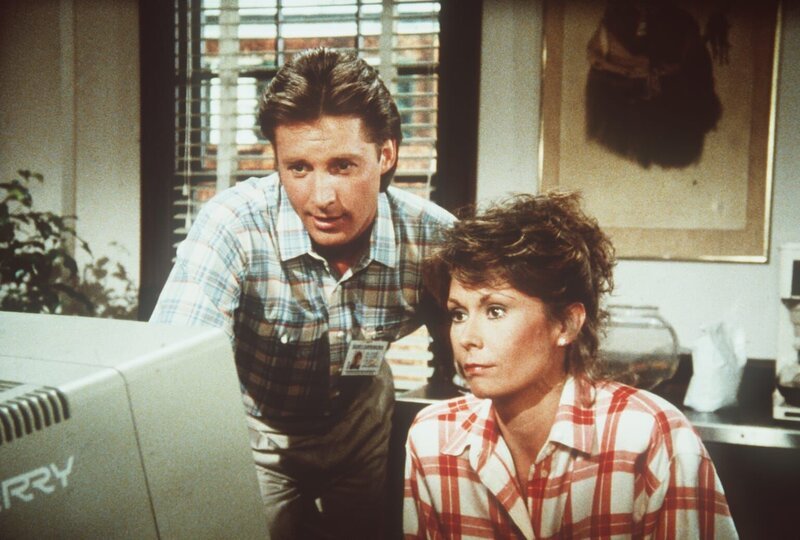 Lee (Bruce Boxleitner, l.) und Amanda (Kate Jackson, r.) wollen verhindern, dass SDI-Forschung von Maria von Klausen an den KGB verraten wird. Doch das ist gar nicht so einfach … – Bild: CBS Television