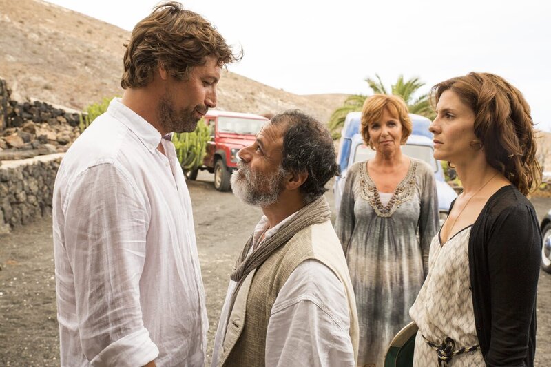 Fabien Joest Passamonte (Juan Garcia), Ivan Gallardo (Miguel Rodriguez), Ulrike Kriener (Eva Kunz), Christina Hecke (Juliane Paul). – Bild: Studio Hamburg /​ MDVD