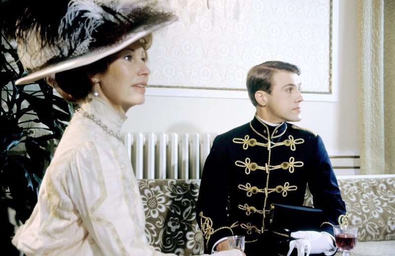 Lotte Ledl (Frau Rechenberg), Christoph Waltz (Pali). – Bild: ORF/​SATEL-Film