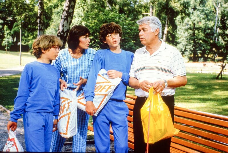 Tarek Helmy (Tom), Thekla Carola Wied (Angi), Timmo Niesner (Markus), Peter Weck (Werner Schumann) – Bild: ORF/​ZDF