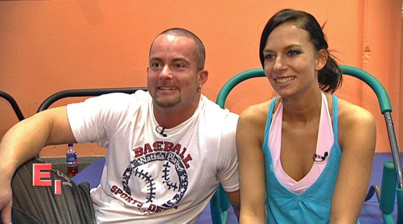 Markus (36) und Caro sind ein Paar und beide arbeiten in der Pornobranche. – Bild: RTL II