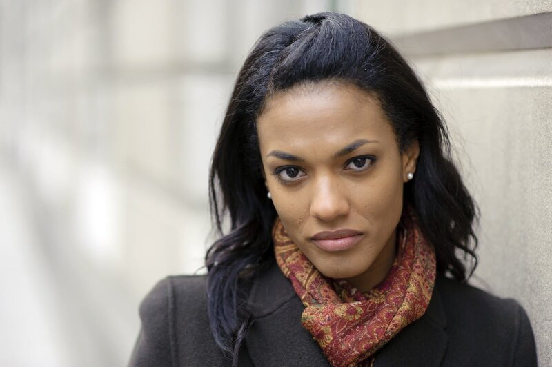 Staatsanwältin Alesha Phillips (Freema Agyeman) – Bild: RTL NITRO /​ Universal