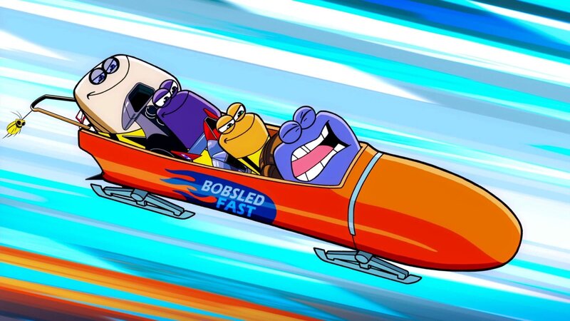 Zur Abwechslung müssen Chet, Turbo, Bleifuß und Schneller Schatten (v.r.) versuchen, ihr Rennen in einem Bob zu gewinnen. – Bild: ORF/​Universal
