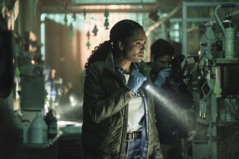 Dr. Tara Lewis (Aisha Tyler) – Bild: TM CBS Studios Inc. © 2022 ABC Signature and CBS Studios Inc. CRIMINAL MINDS is a trademark of CBS Studios Inc. All rights reserved. /​ Michael Yarish Lizenzbild frei