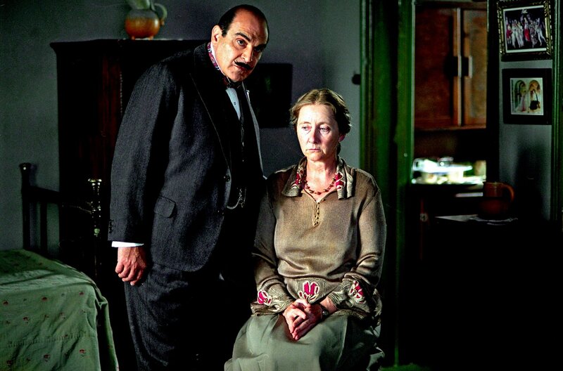 Poirot (David Suchet) und Miss Williams (Gemma Jones) – Bild: WDR/​ITV plc (Granada International)