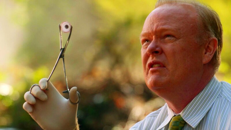 Dr. Tom Loman (Omar Benson Miller) – Bild: CBS Broadcasting, Inc.