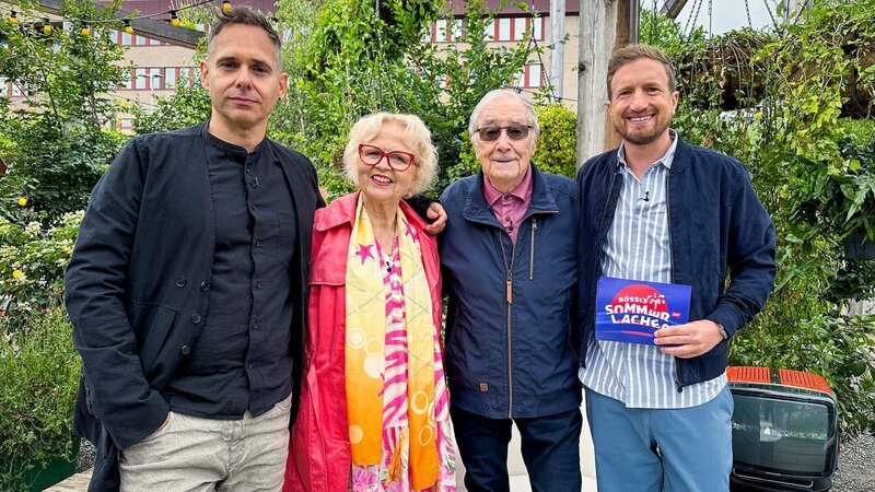 v.li.: Chris Sulser (Rätpäck), Caroline Felber (Assholdies), Heino Orbini (Teleboy) und Stefan Büsser – Bild: SRF