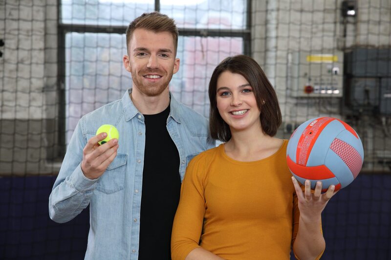 Laura Knöll und Stefan Bodemer sind die Moderatoren der Sendung. – Bild: ZDF/​Frank W. Hempel