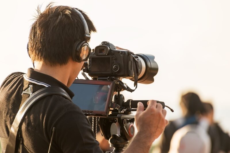 Camera, camerman, cinematographer, recording, movie plan – Bild: Public Domain
