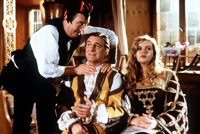 Peter und Paul „Jedermann und Winnetou“. Im Bild: Gerhard Zemann, Helmut Fischer, Veronica Ferres. – Bild: ORF/​Lisa Film