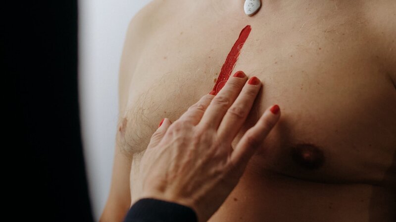 Haralds Herz-OP war ein großer Schock für die ganze Familie, aber auch eine Chance für einen Neuanfang. – Bild: 3sat