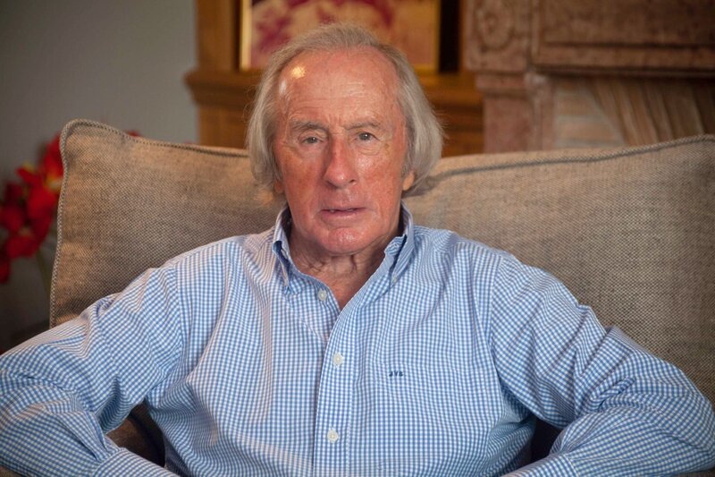 Jackie Stewart, dreifacher Formel 1-Weltmeister und Freund von Jochen Rindt. – Bild: ORF/​ORF-Stmk/​Günter Schilhan