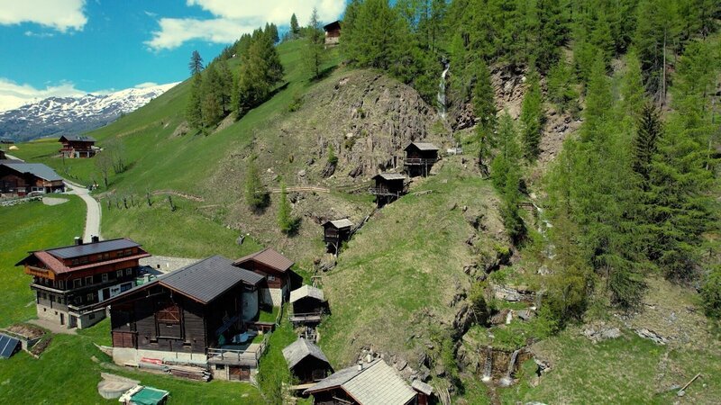 Apriacher Stockmühlen. – Bild: ORF/​Verlagshaus Hans Jöchler