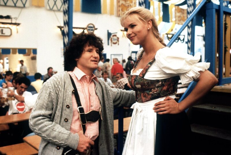 Peter und Paul „Tracht und Niedertracht“. Im Bild: Ernst Cohen, Veronica Ferres. – Bild: ORF/​LISA-Film