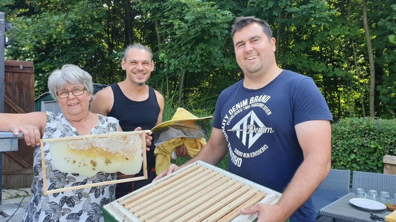 Liane, Martin und Marco. – Bild: RTL /​ Tokee bros.